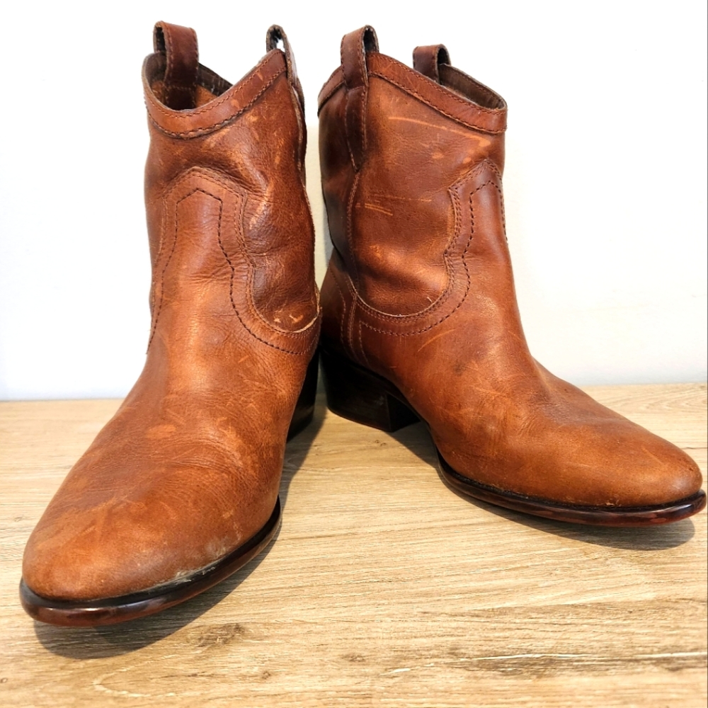 Aerosoles cowgirl leather boots